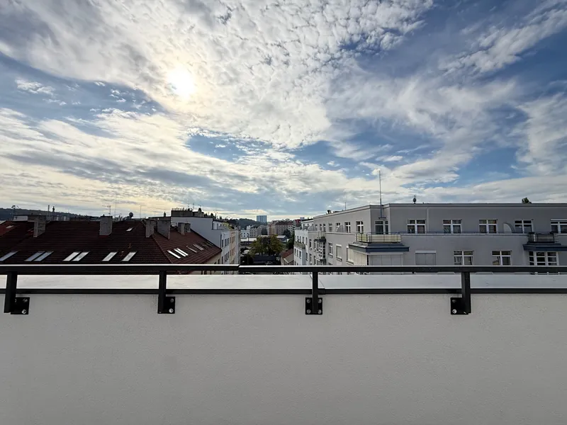 Prodej bytu 2+kk 56 m², Ukrajinská, Praha 10